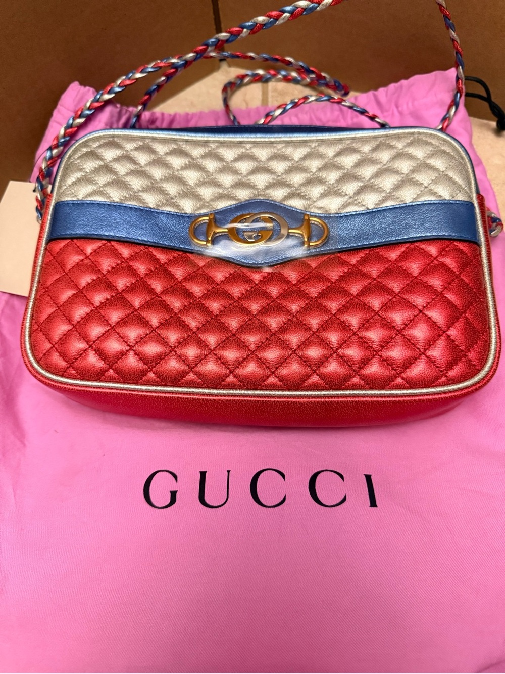 Gucci Laminated Nappa Trapuntata Zumi Shoulder Bag Rosso Marine Argento NEW